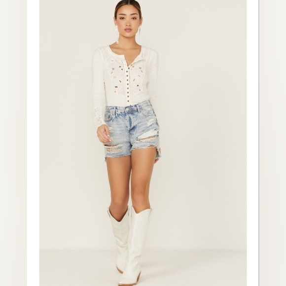 Free People We The Free Maggie Light Stone Distressed Shorts Sz 28 - Picture 1 of 9